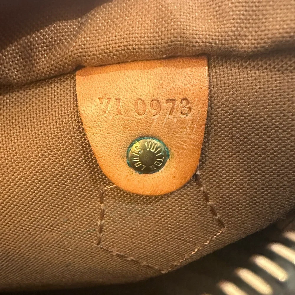 Louis Vuitton Monogram Speedy 25 - Picture 13 of 13